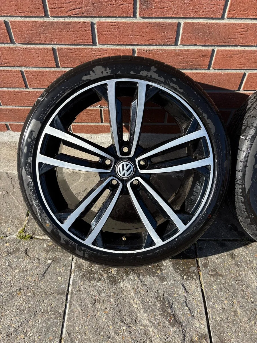 18” Sevilles - Image 2