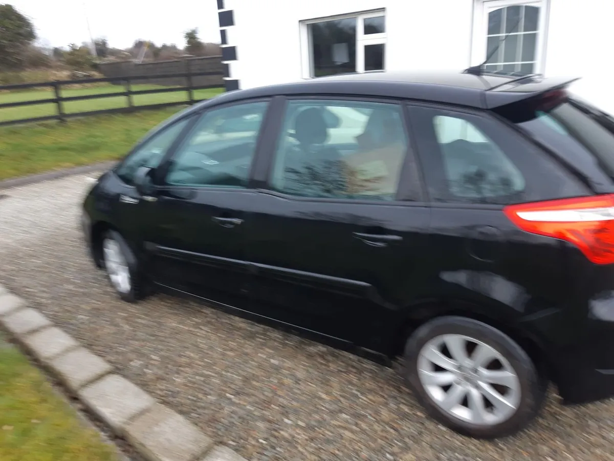 Volvo S40 1.6HDI /Citroen C4 1.7 petrol - Image 1