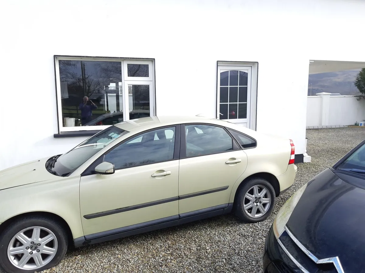 Volvo S40 1.6HDI /Citroen C4 1.7 petrol - Image 2
