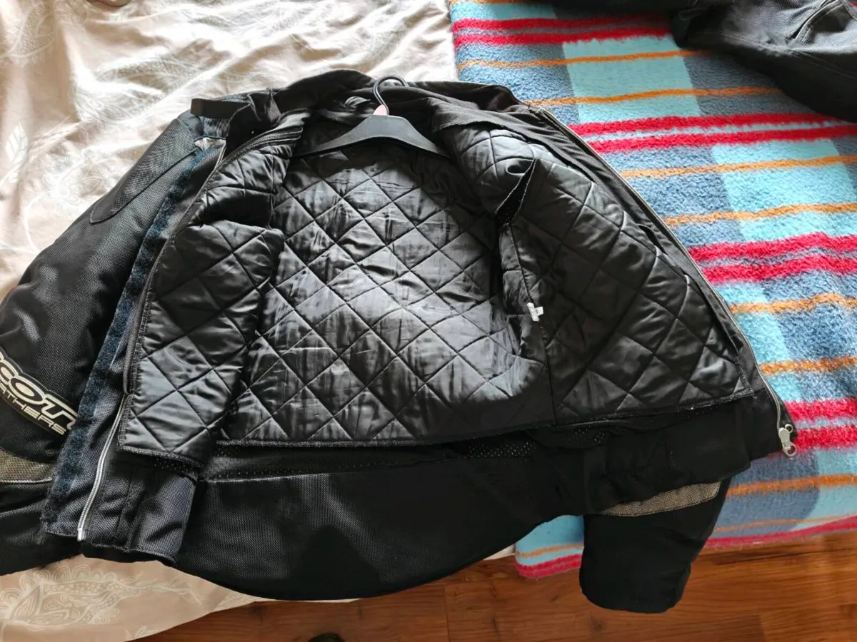 MotorBike safely clothing - Image 2