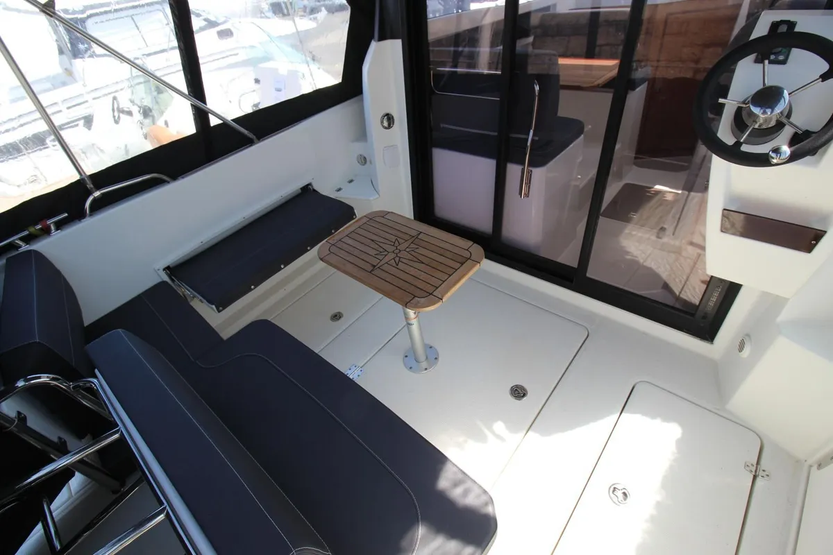 Parker 800 Weekend - Image 2