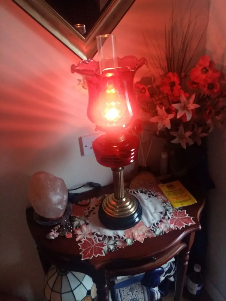 Vintage oil Lamp - Image 1