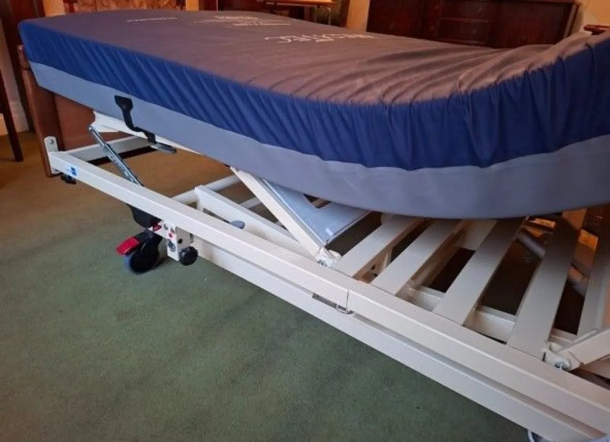 Fortissimo Bariatric Medical Bed - Image 2