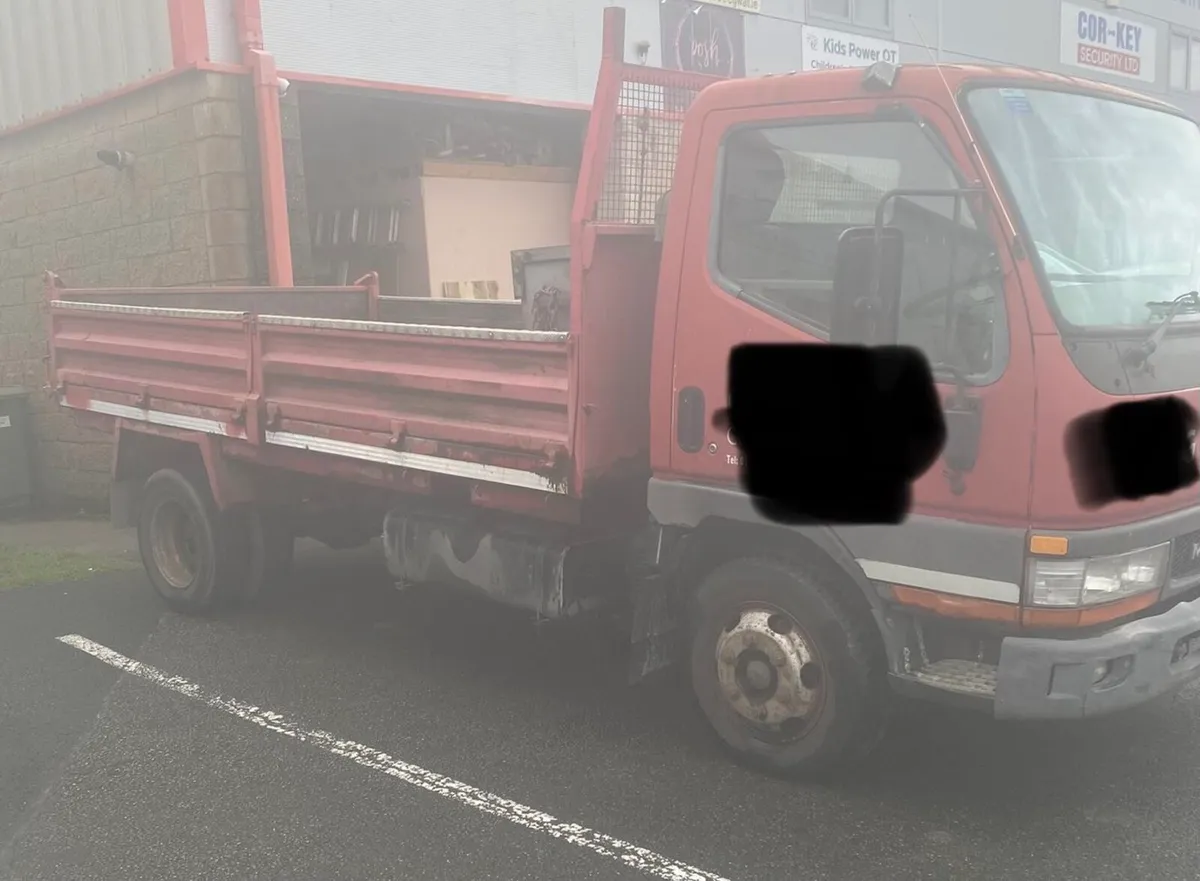 Mitsubishi Canter - Image 3