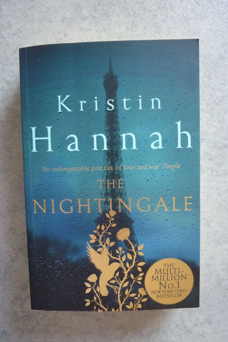 The nightingale by Kristin Hannah (book)