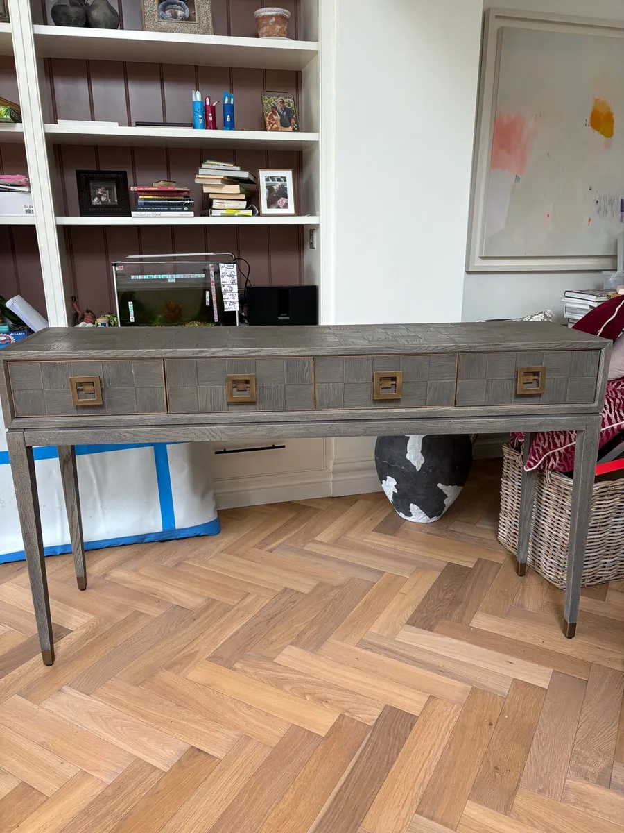 Console table - Image 4