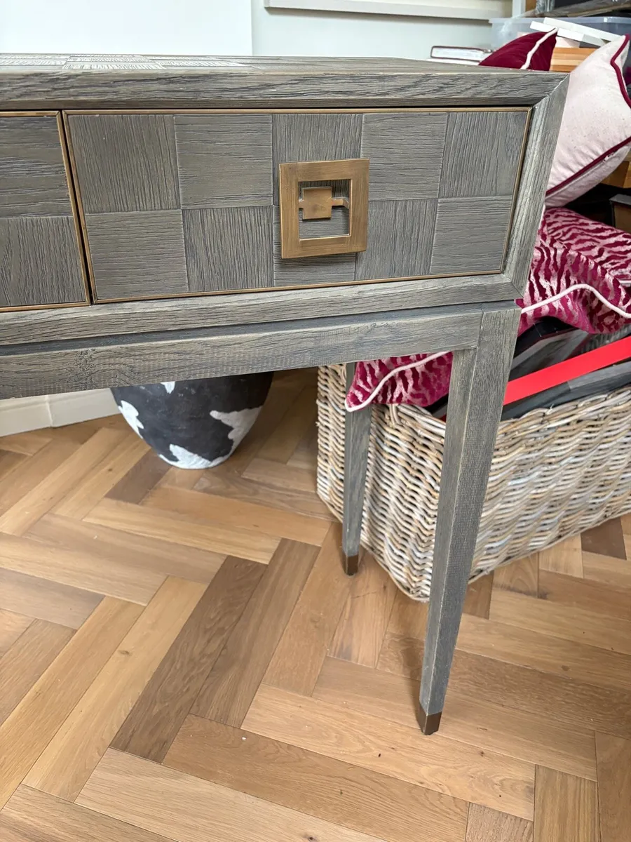Console table - Image 3