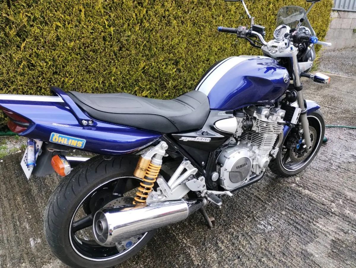 Motorcycle - Image 3