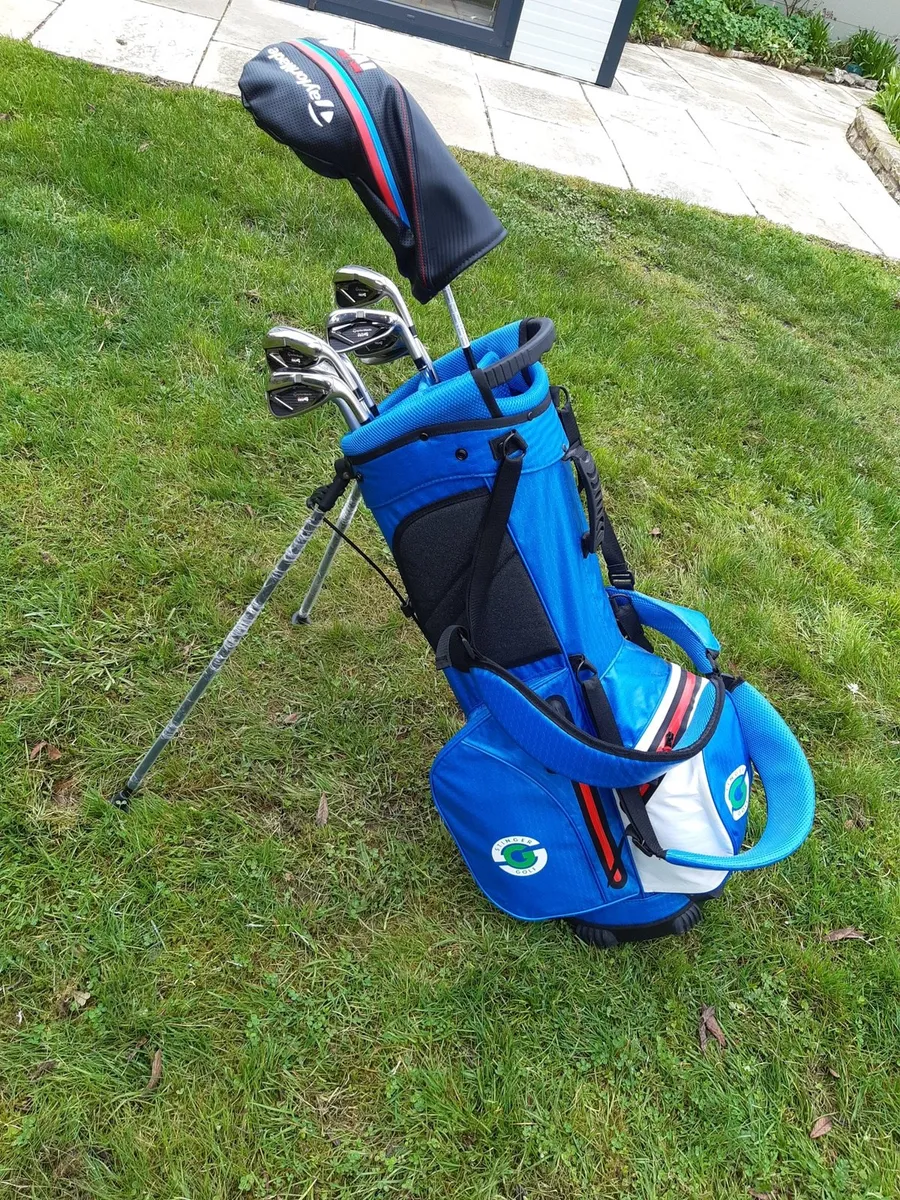 Bag of Taylermade M4s in almost new condition - Image 2