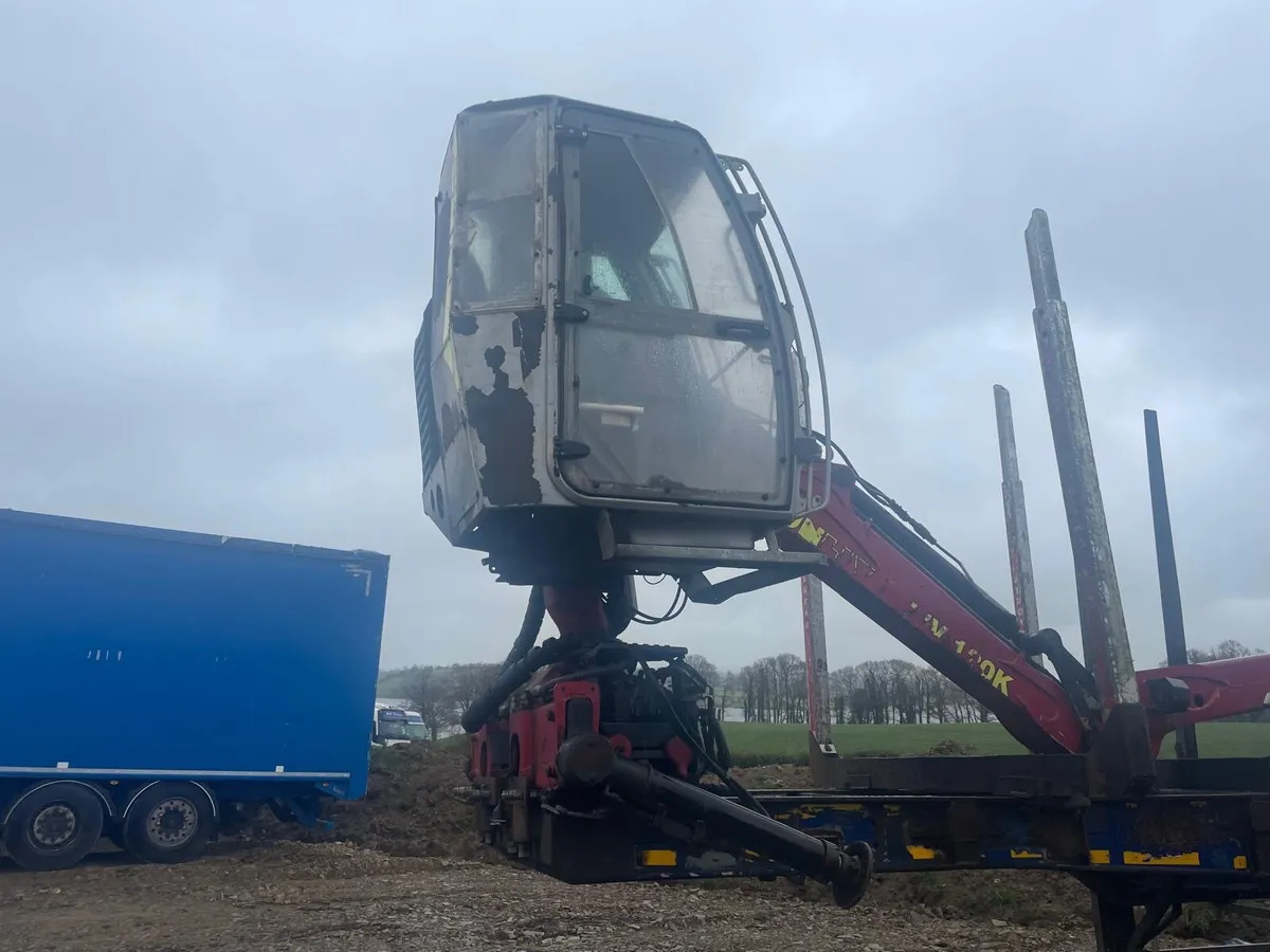 Tajfun liv 120 k crane with Cab - Image 1