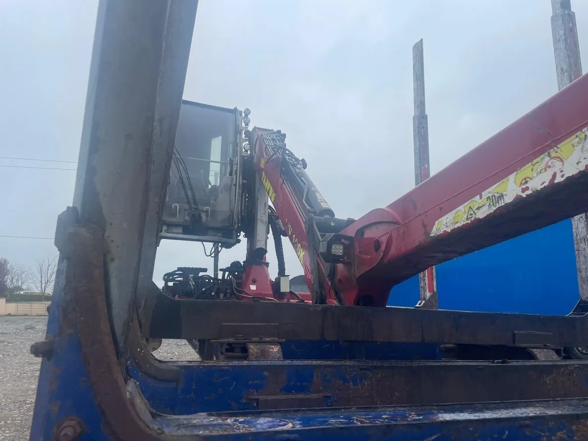 Tajfun liv 120 k crane with Cab - Image 4