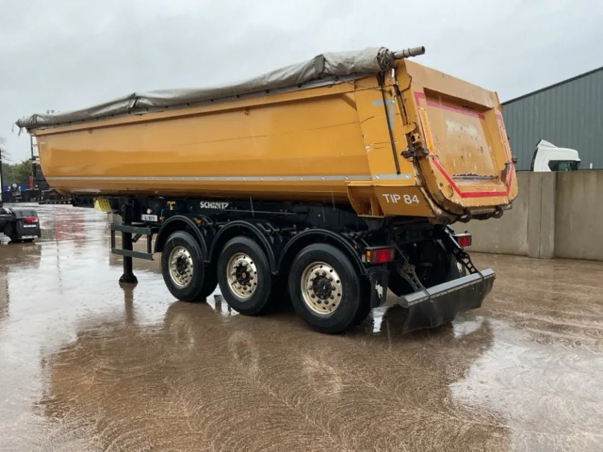 2019 Schmitz Tri Axle Agri Tipping Trailer - Image 3