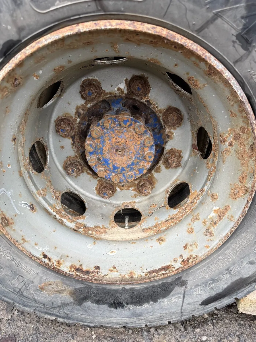 Axle and chassis bale trailer - Image 4