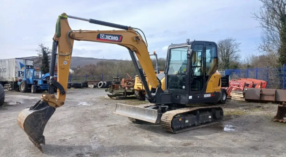 XCMG 6T Excavator - Image 2