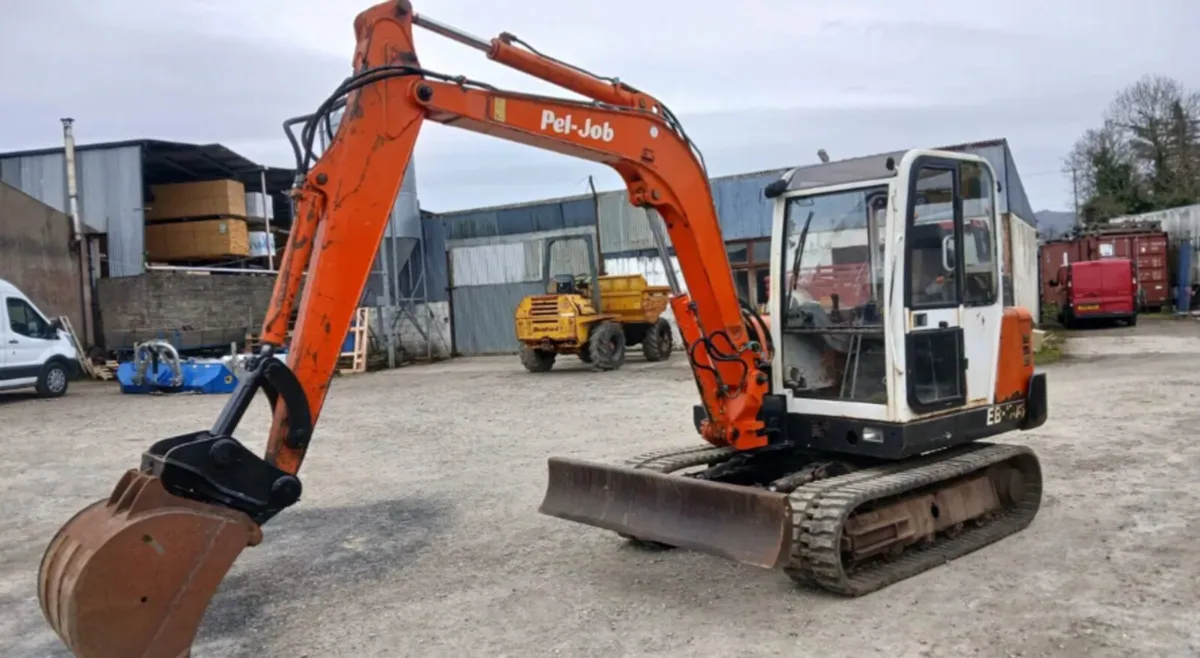 5.5 Pel Job Digger - Image 1