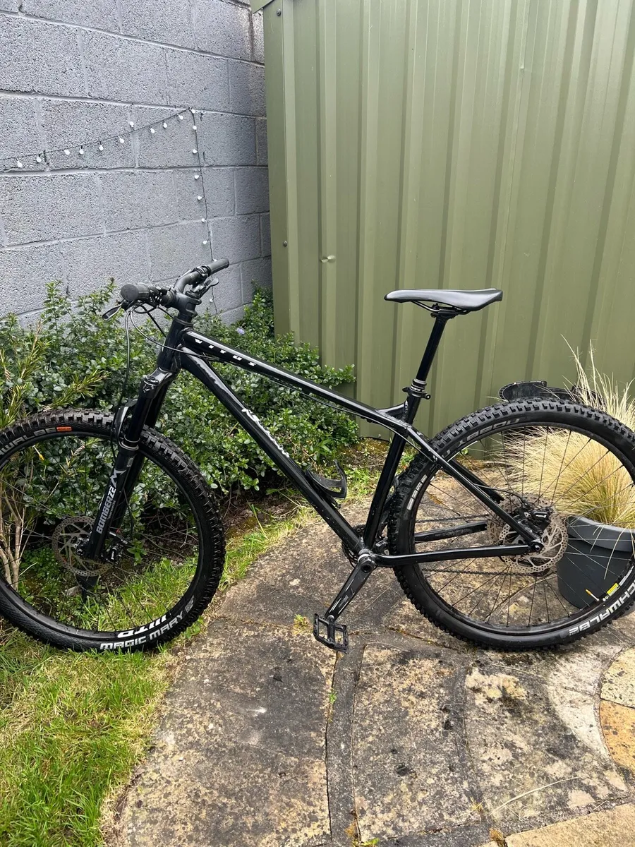 Vitus Sentier 2023 27.5” ( want gone / negotiable) - Image 3