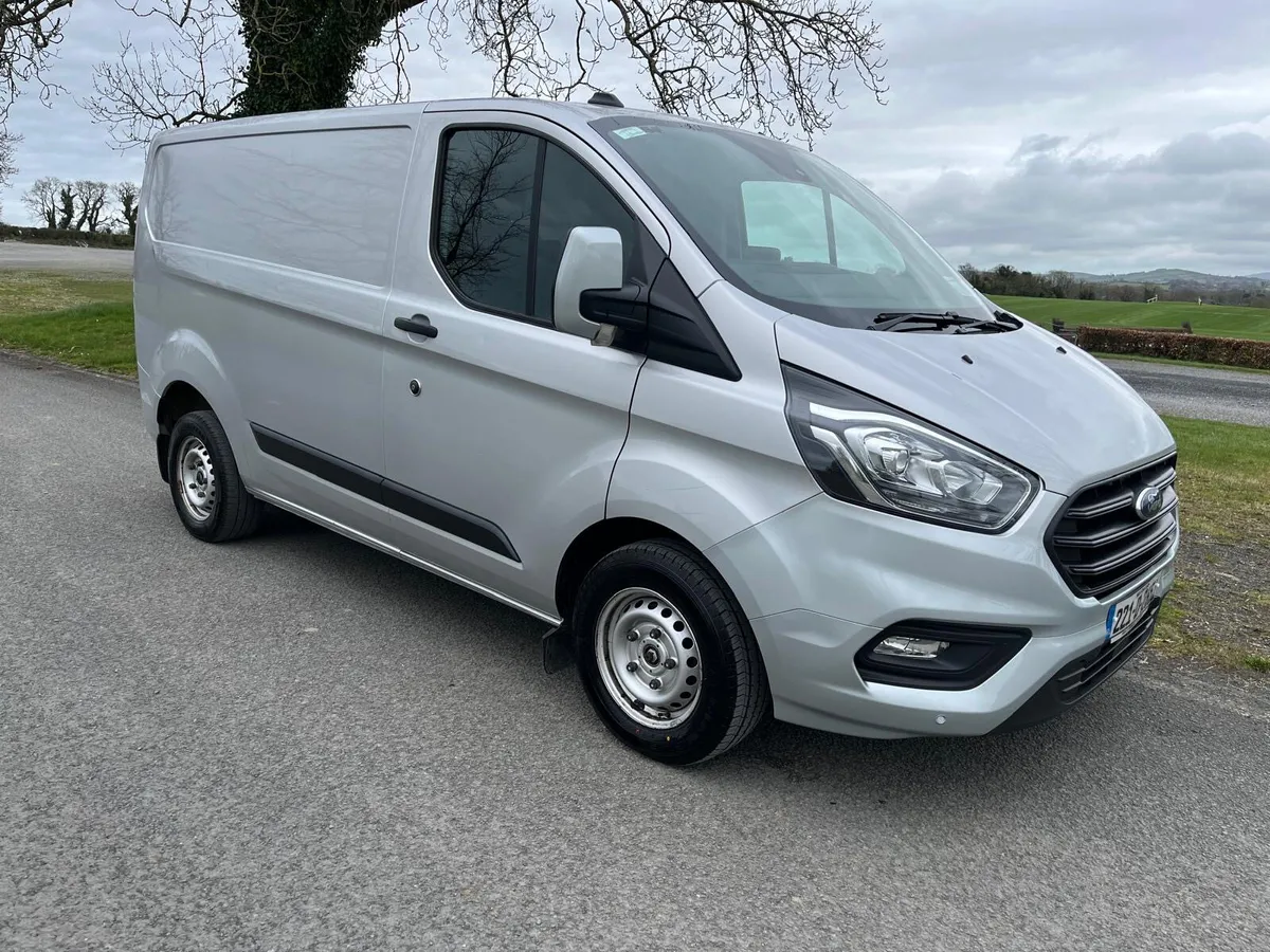 Ford Transit Custom 2022 - Image 1