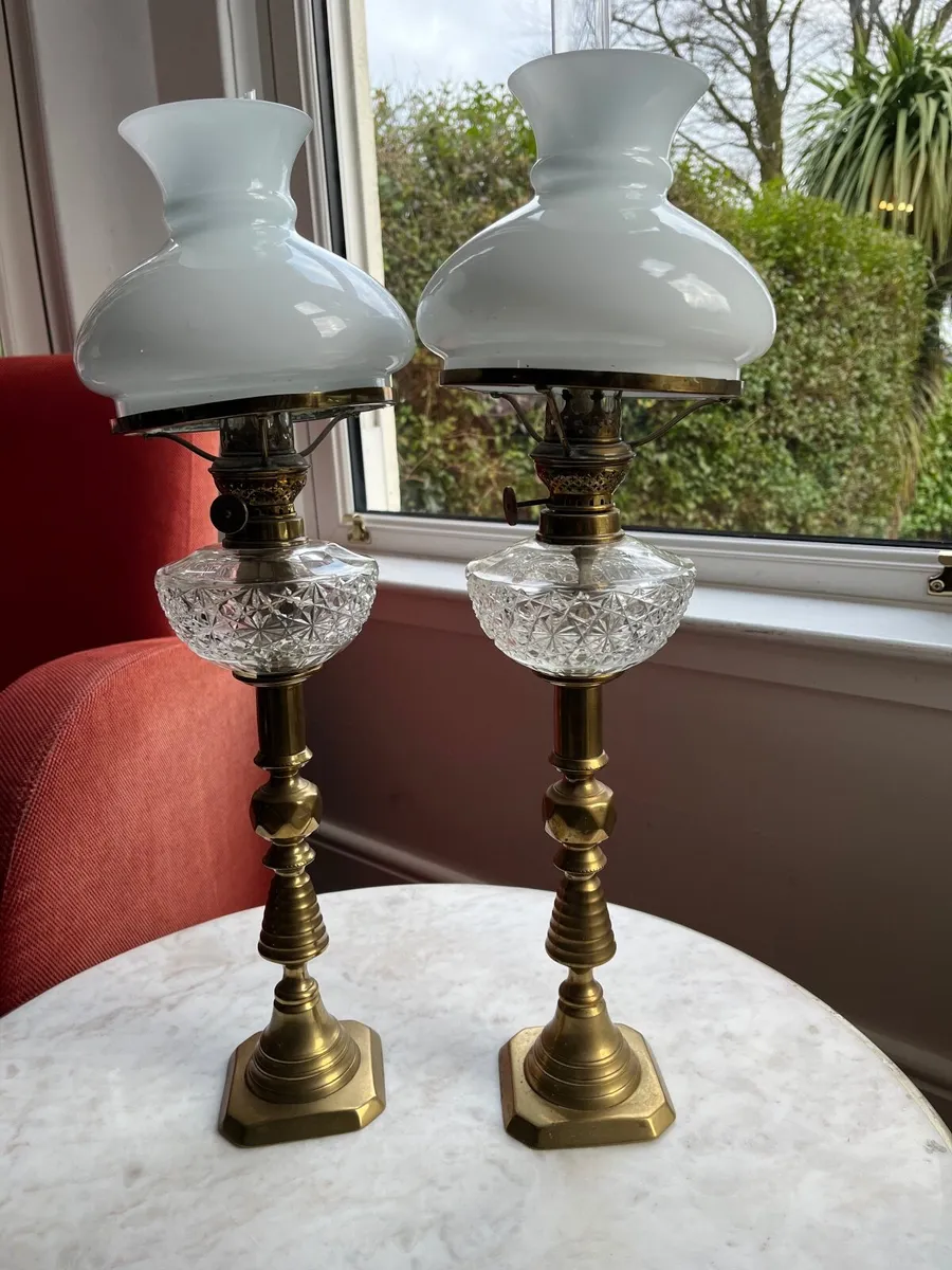 Antique paraffin lamps - Image 3