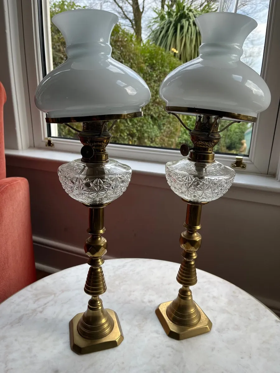 Antique paraffin lamps - Image 1