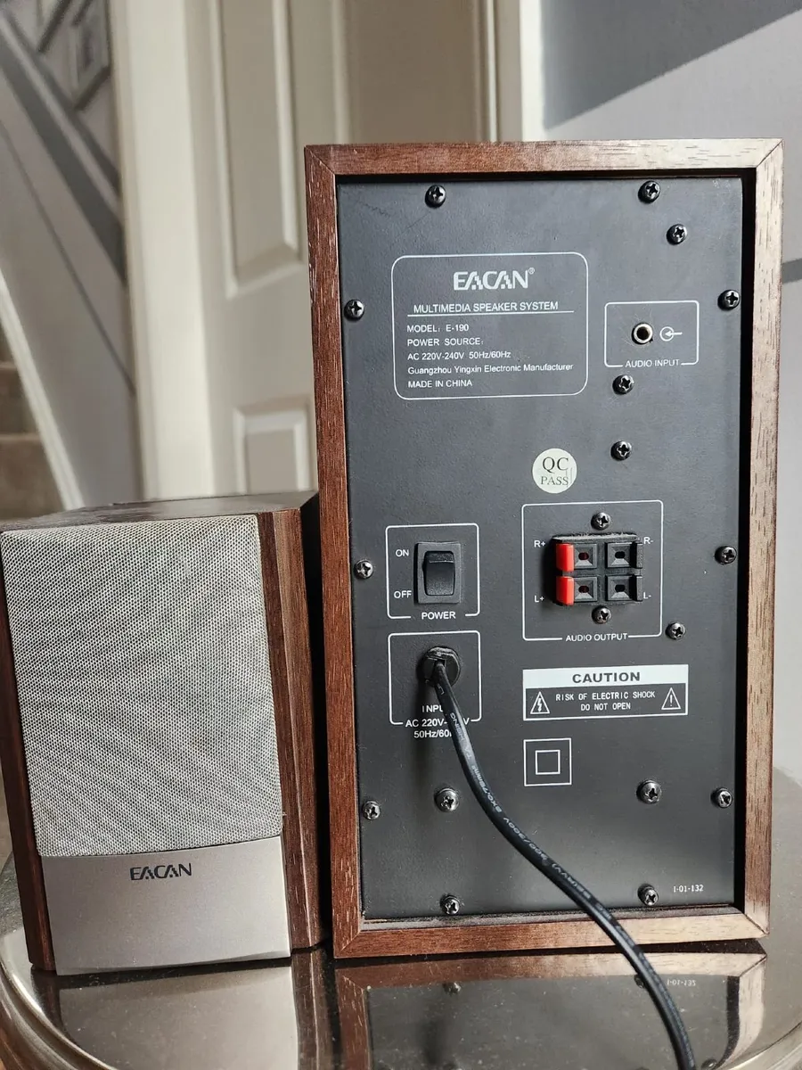 Home speakers for sale with free Panasonic towers - Image 2