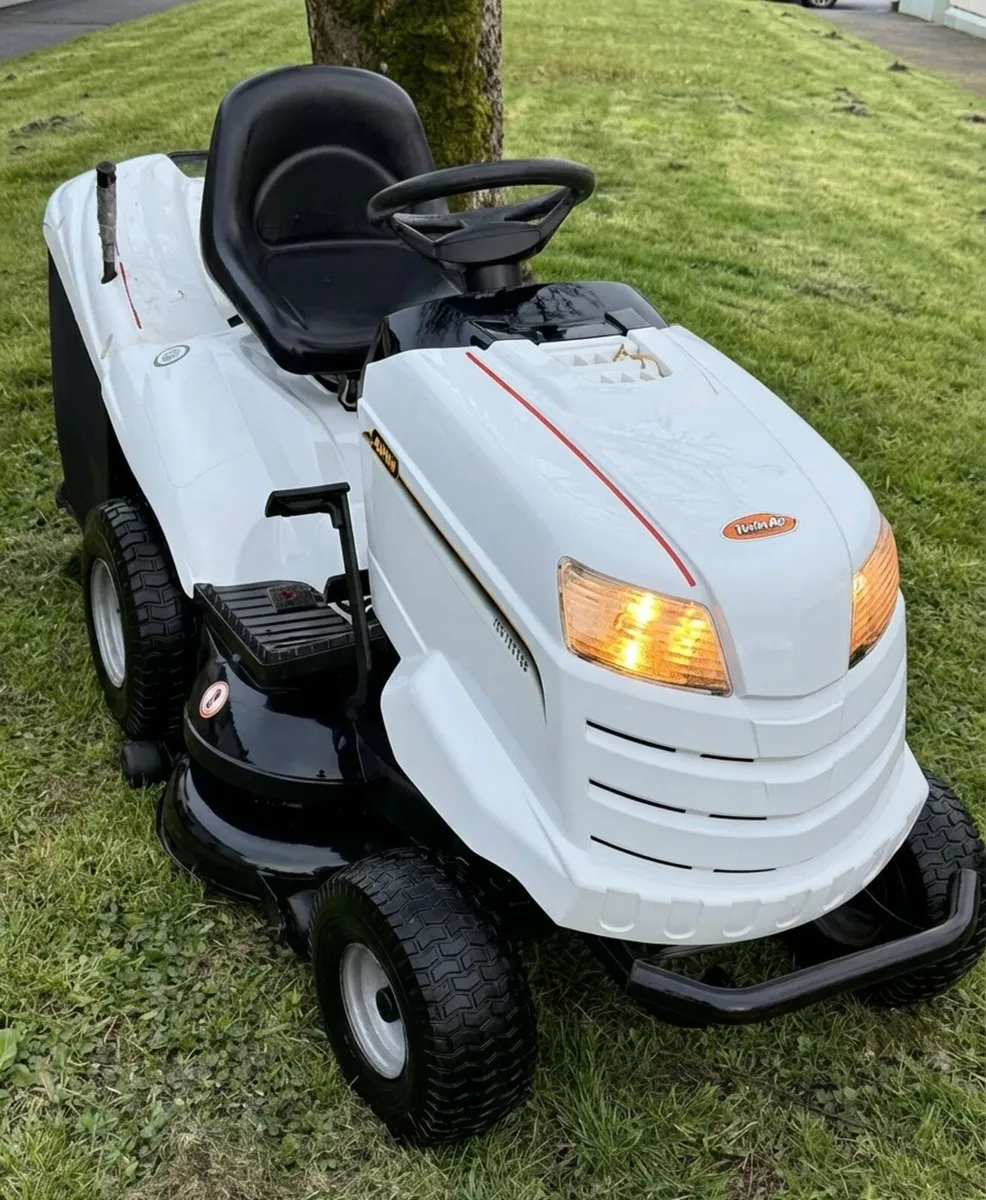 Ride on lawnmower - Image 4