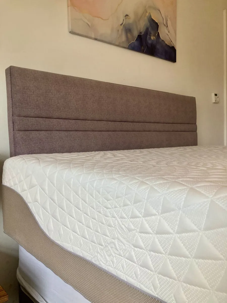 JYSK King Size Memory Foam Mattress - Image 3