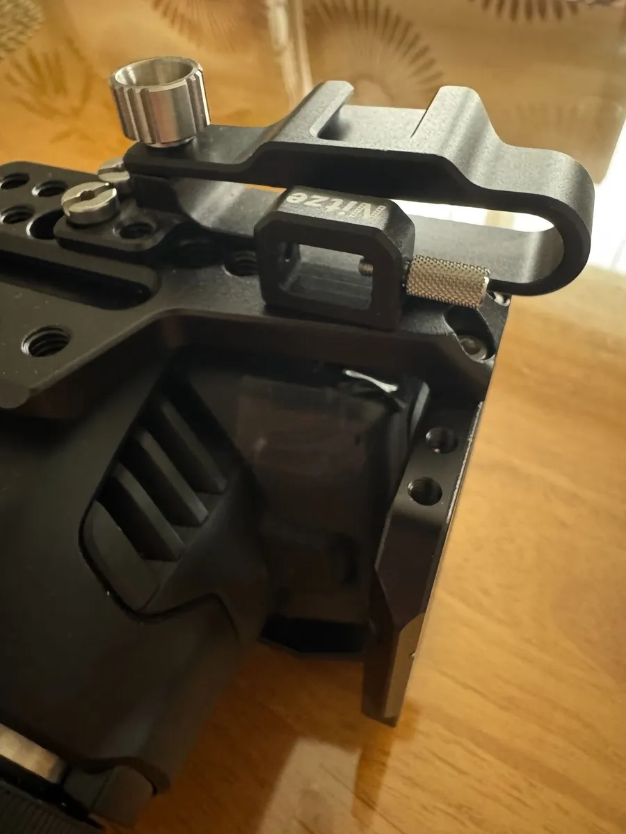 Blackmagic Pocket 6K EF + Sigma 18-35 - Image 2