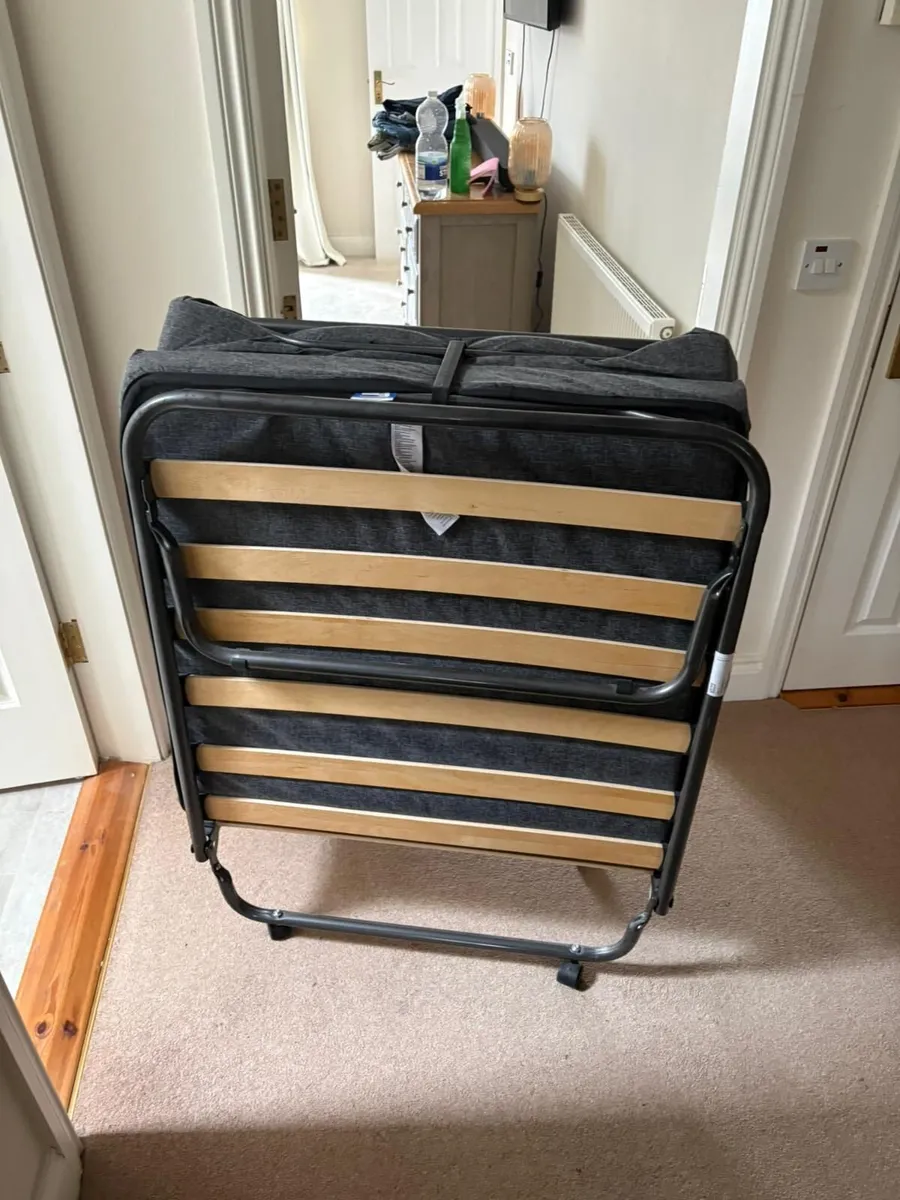 Fold up guest bed from JYSK - Image 1