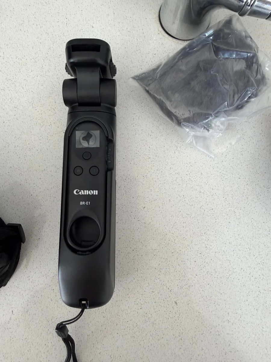 Canon EOS R50 Kit - Image 4