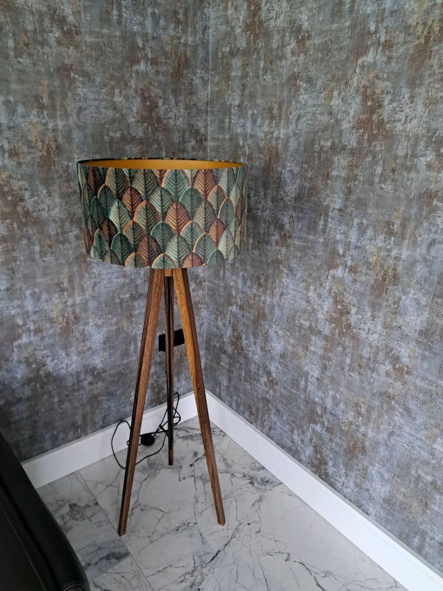 Floor lamp - Image 1