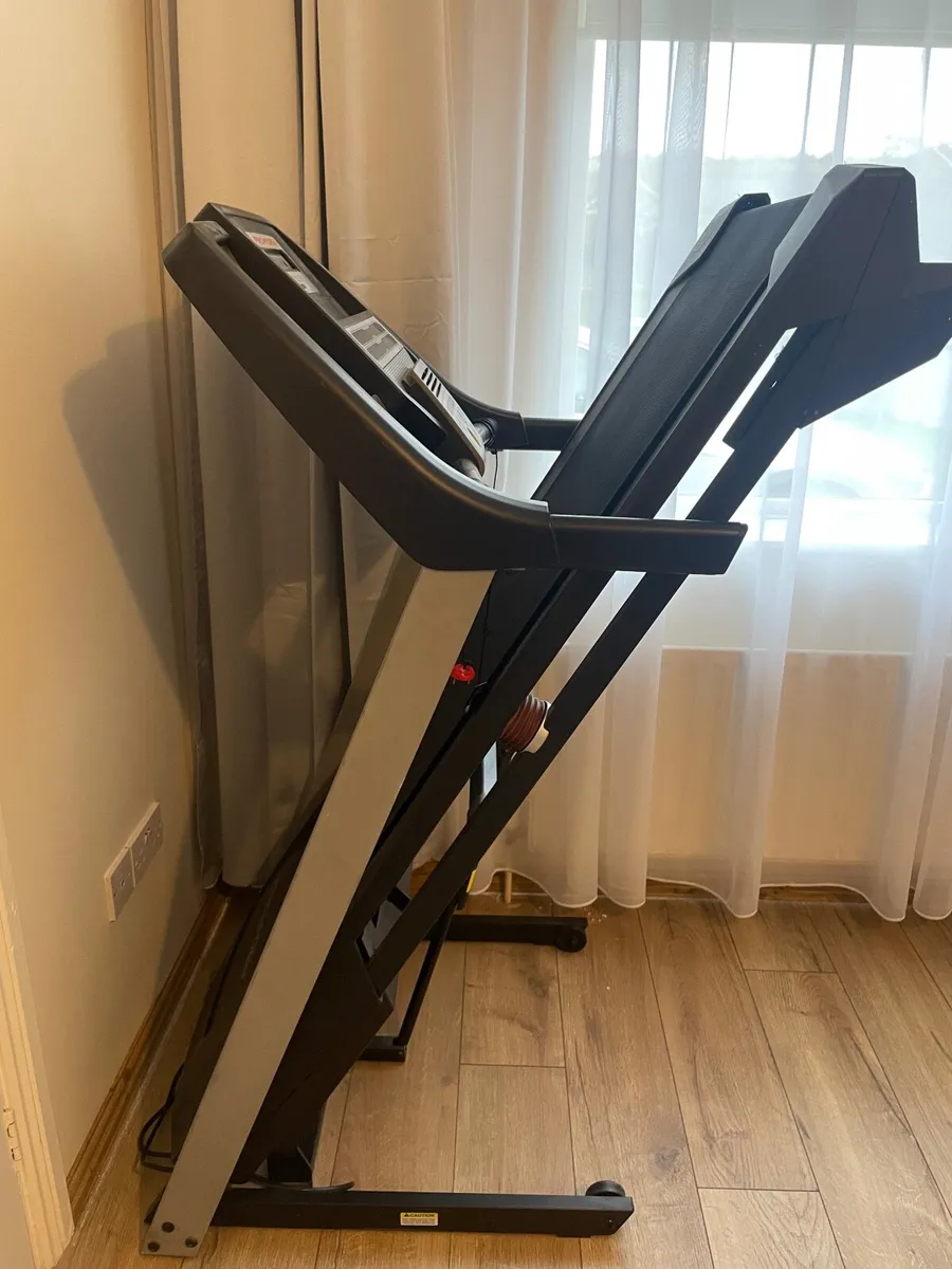 PRO FORM TREADMILL - Image 1