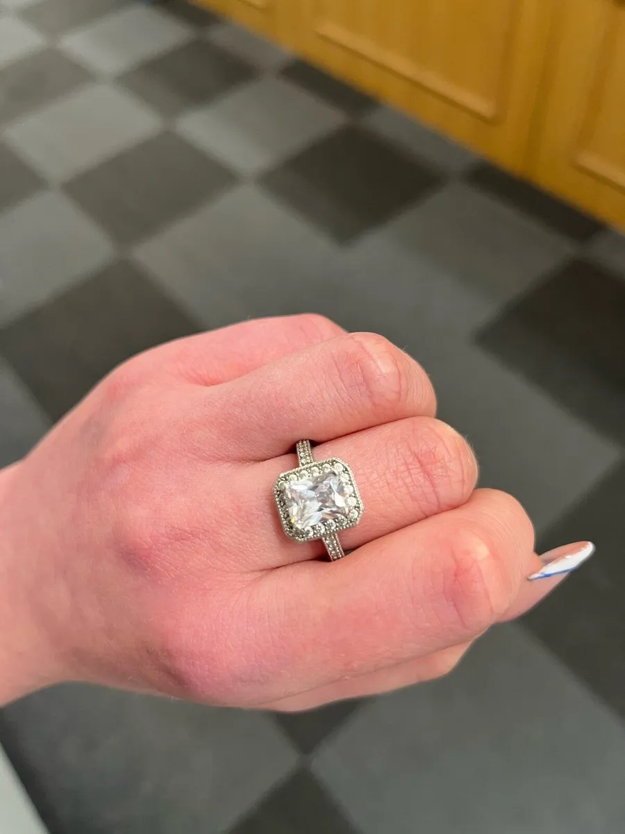 Sterling silver CZ ring - Image 1