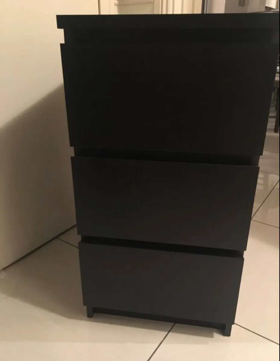 Chest of Drawers - Image 1