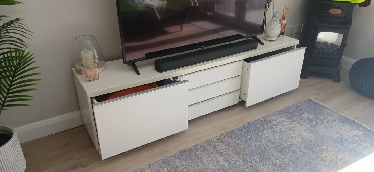 TV unit - Image 4