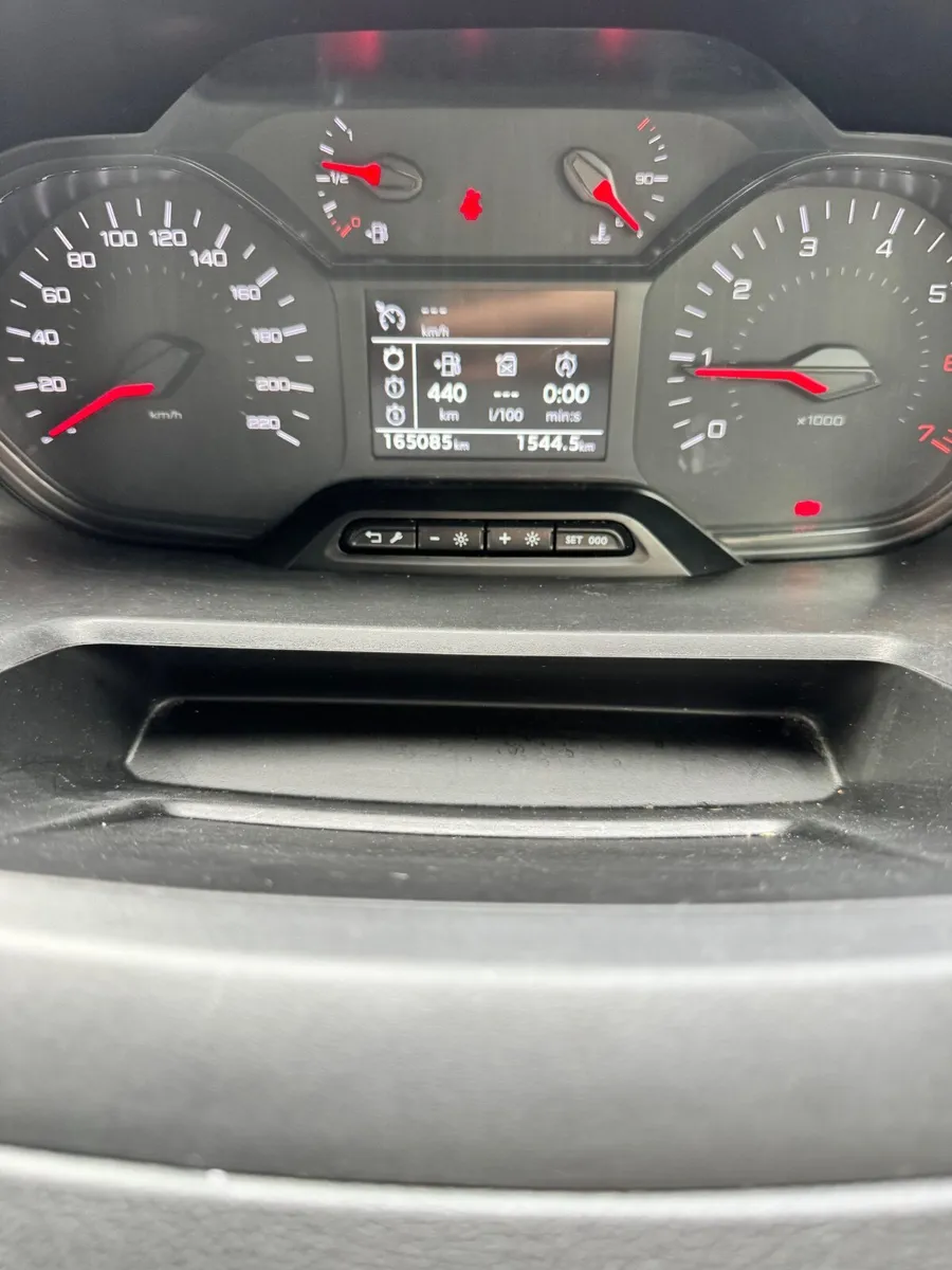 Peugeot Partner 2021 - Image 2