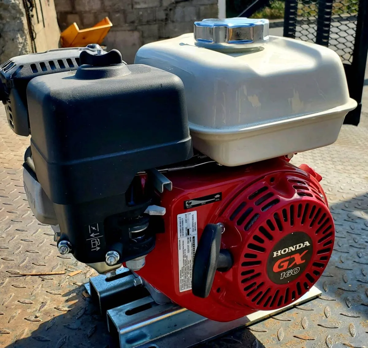 Honda gx160 engine - Image 4