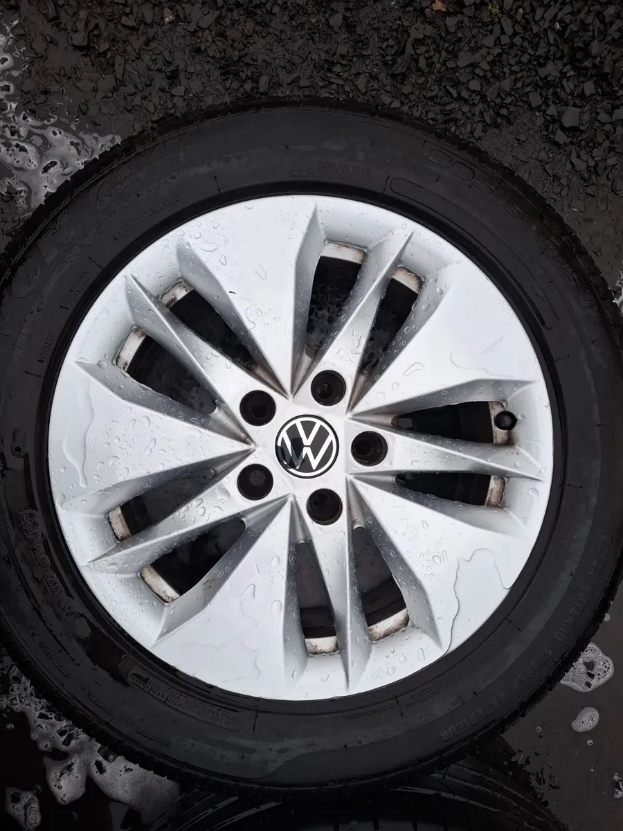 16" Vw Alloys with tyres - Image 4