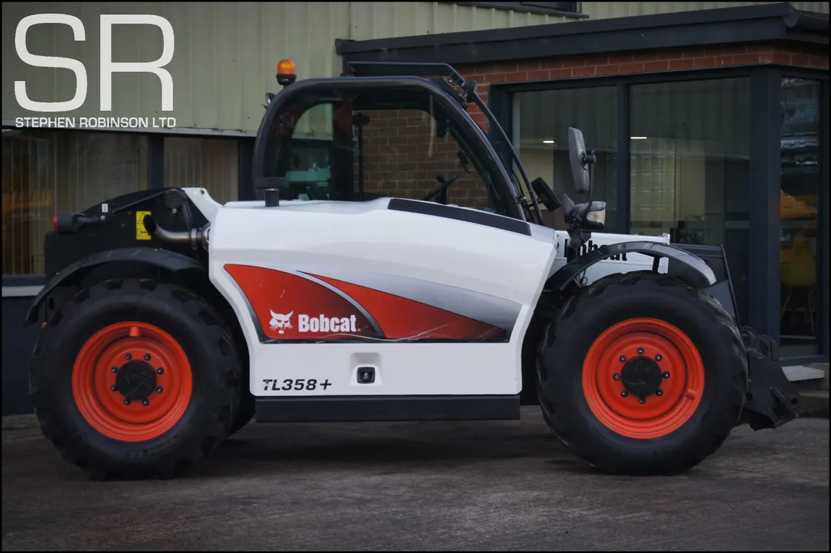 2017 Bobcat TL358+ - Image 2