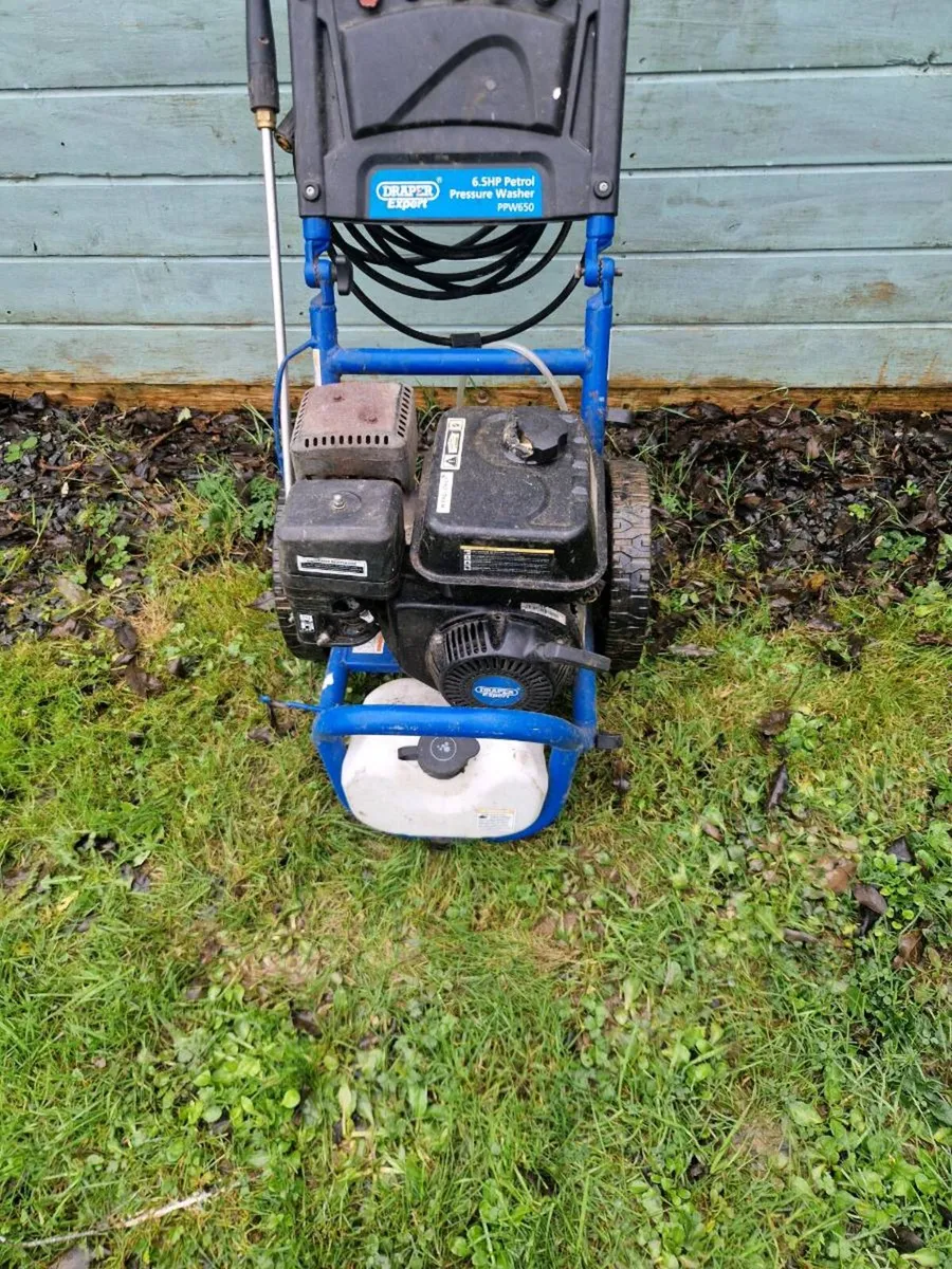 Power washer - Image 1