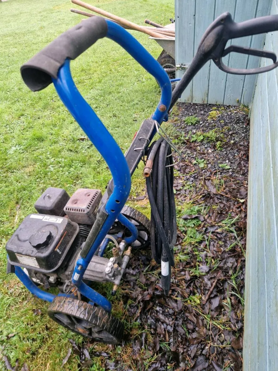 Power washer - Image 2