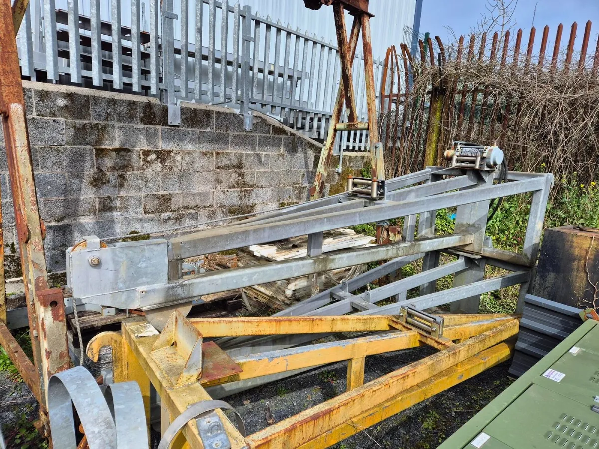 Teleporter extension jib