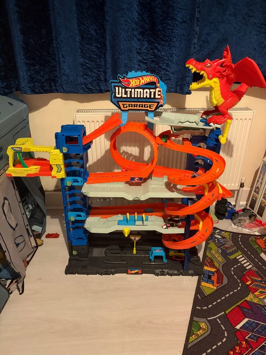 Hot wheels Ultimate garage