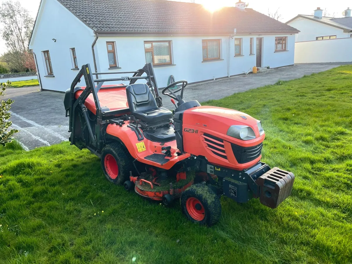 Kubota G23 Hi-Tip Lawnmower - Image 4