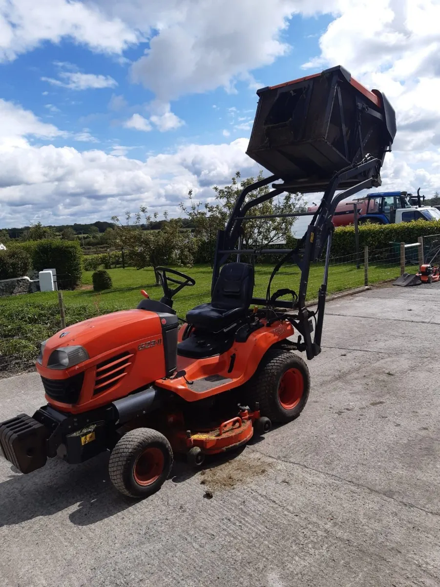 Kubota G23 Hi-Tip Lawnmower - Image 1