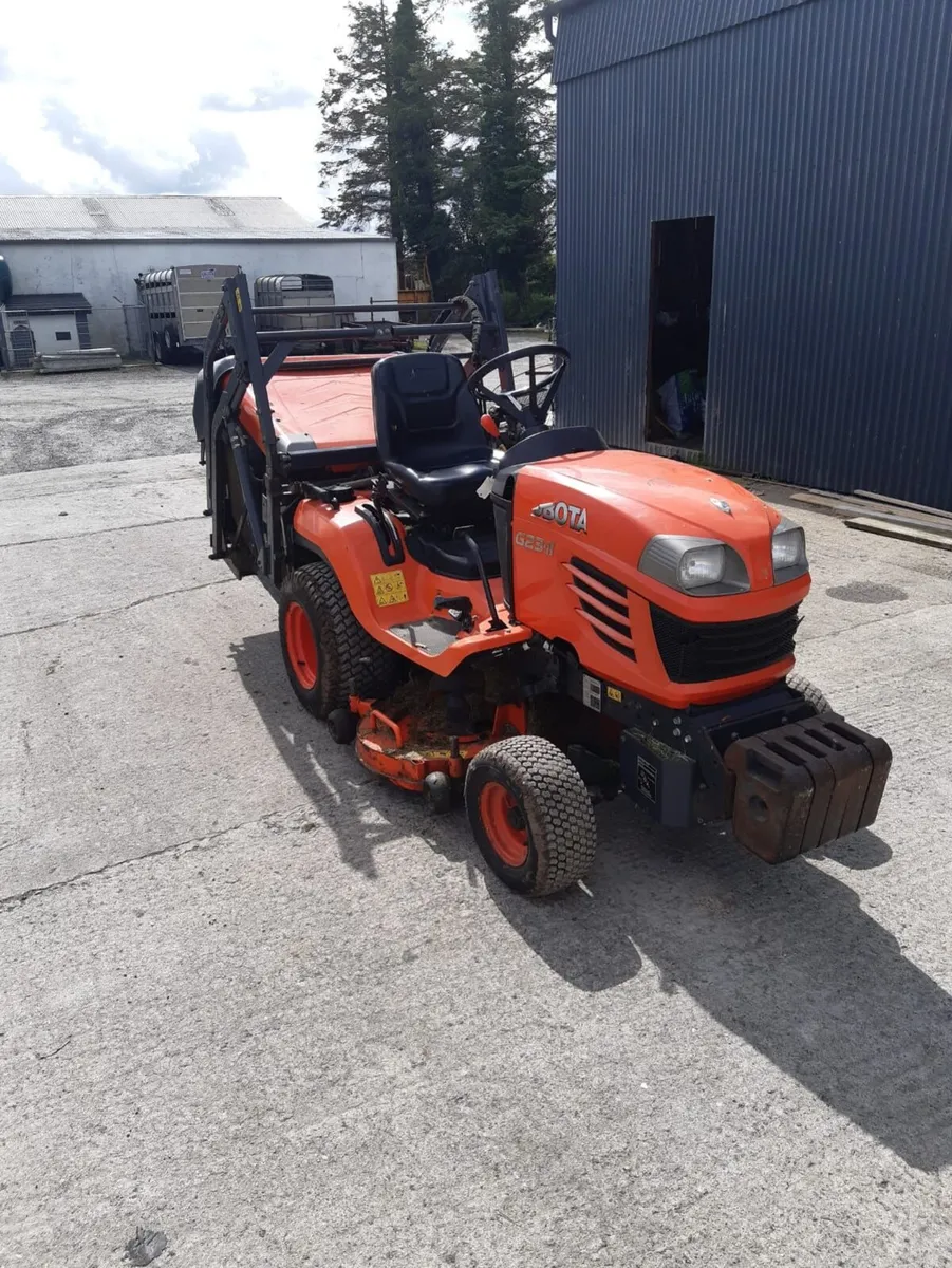 Kubota G23 Hi-Tip Lawnmower - Image 2