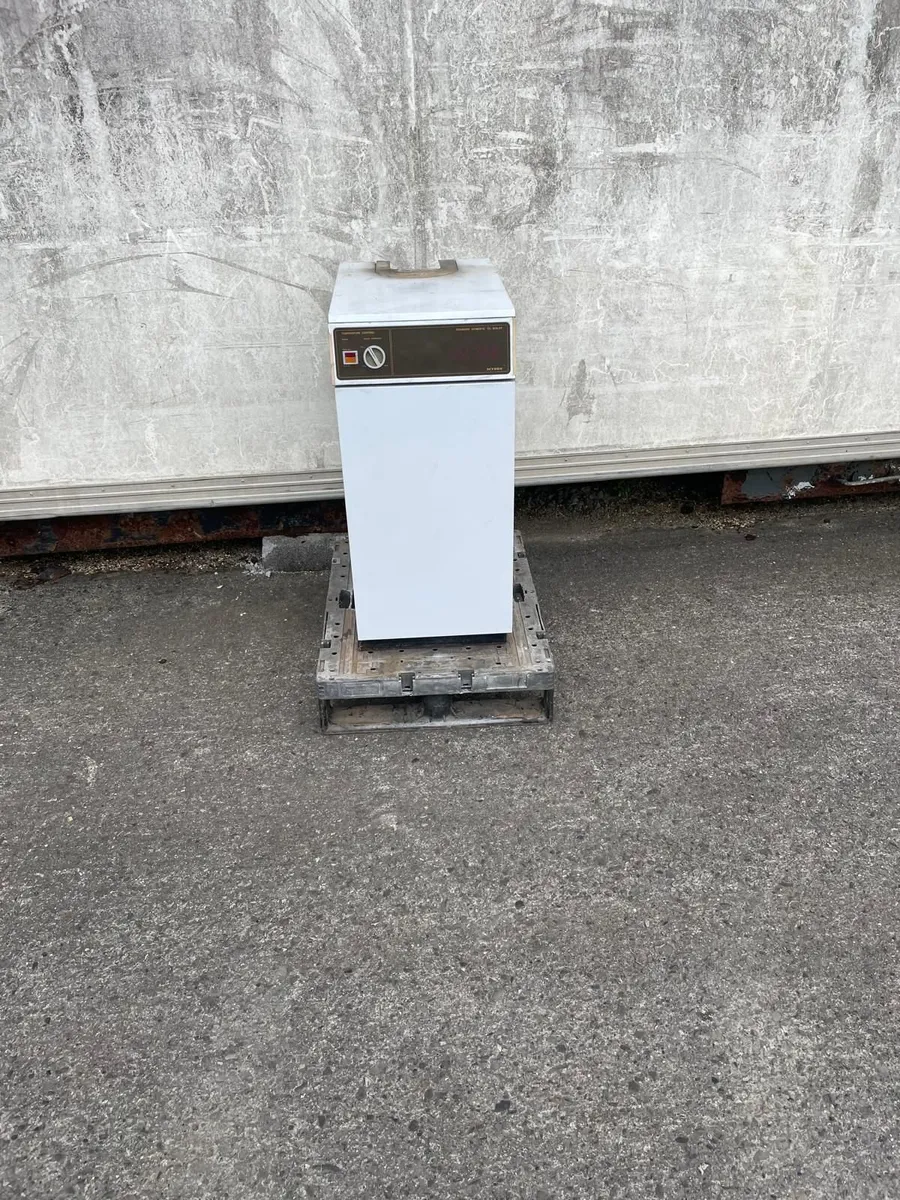 Myson 50/70 Indoor Oil Boiler - Image 1