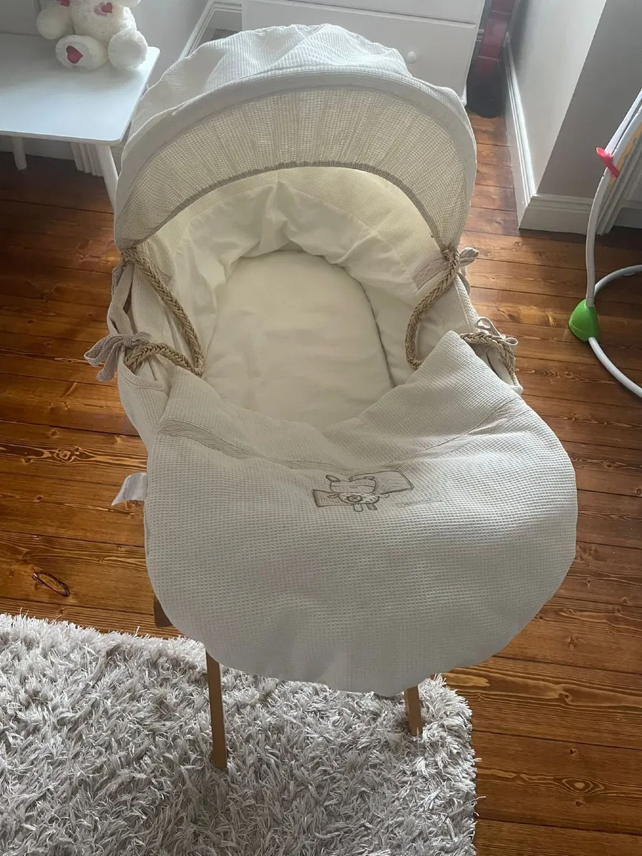 Mamas and Papas Moses basket and stand - Image 1