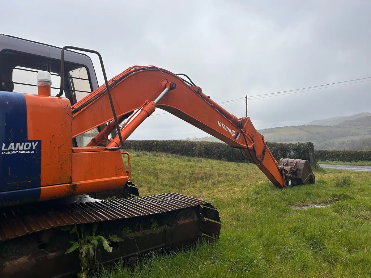 Hitachi 120 - Image 2