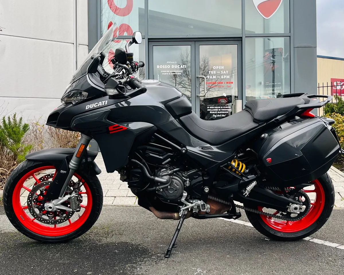 DUCATI MULTISTRADA V2 S €199 per month - Image 4