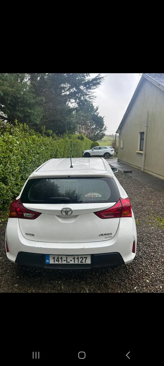 Toyota auris - Image 3